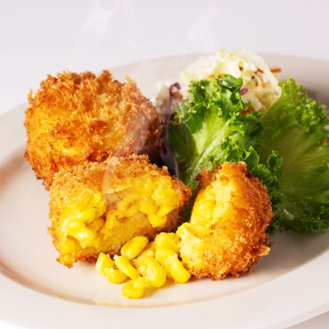 大丸福岡天神店 冬の北海道展 インカのめざめと道産コーンのコロッケ