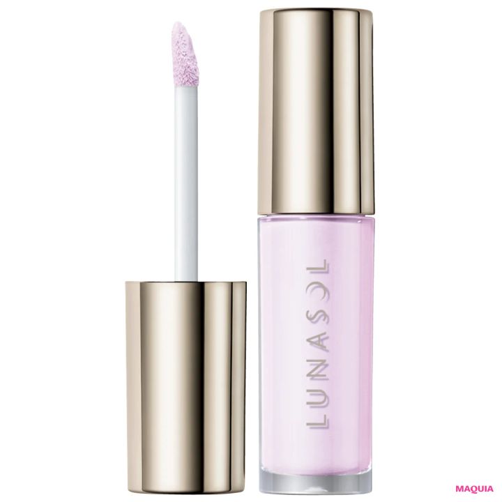 鈴木えみの最新おすすめコスメ ルナソル シームレスコレクティングリクイド 05 