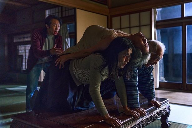 【写真を見る】「ここ数十年で最高のJホラー」と大絶賛！下津監督は次回作が公開待機中 『みなに幸あれ』各配信プラットフォームにて好評配信中 [c]2023「みなに幸あれ」製作委員会