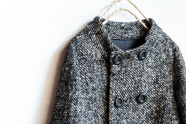 ノーカラーコート