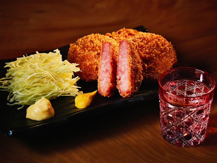 新橋『栃咲き』の「雲仙ハムカツ」