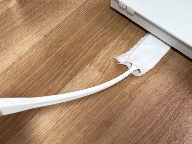 ダイソー 隙間らくらくハンディワイパー