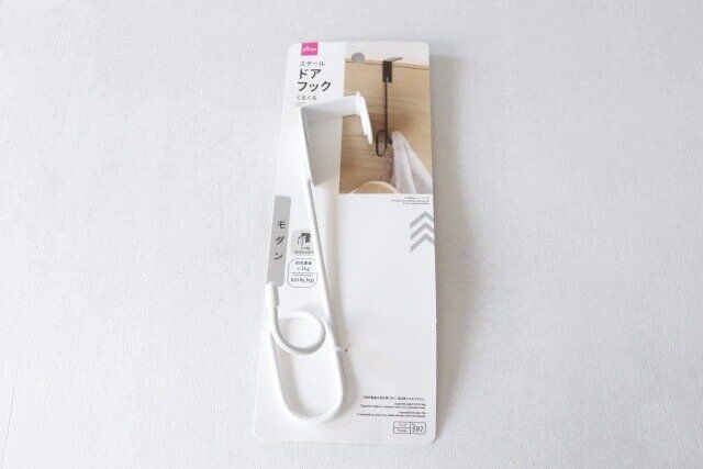 ダイソー ドアフック（くるくる） パッケージ