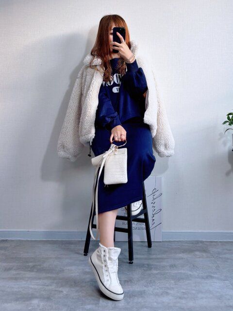 GUGIRLSフラッフィーブルゾンとスウェットセットアップのワンマイルコーデ