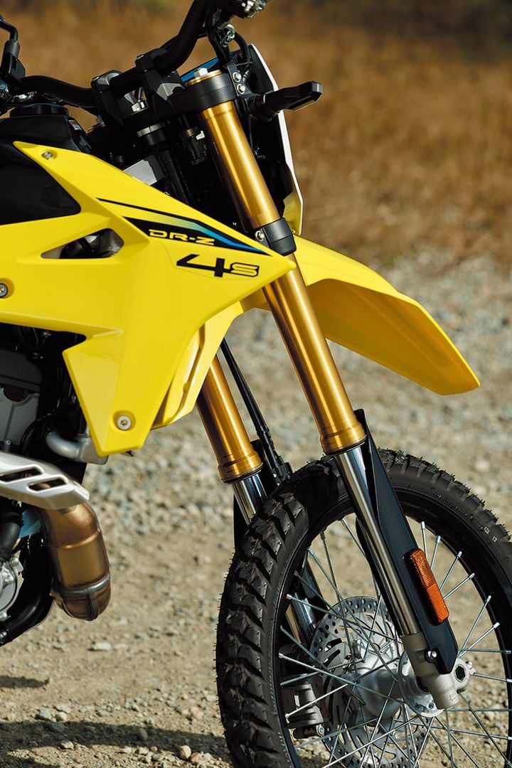 【スズキ DR-Z4S／DR-Z4SM】誰もが楽しめる本格派