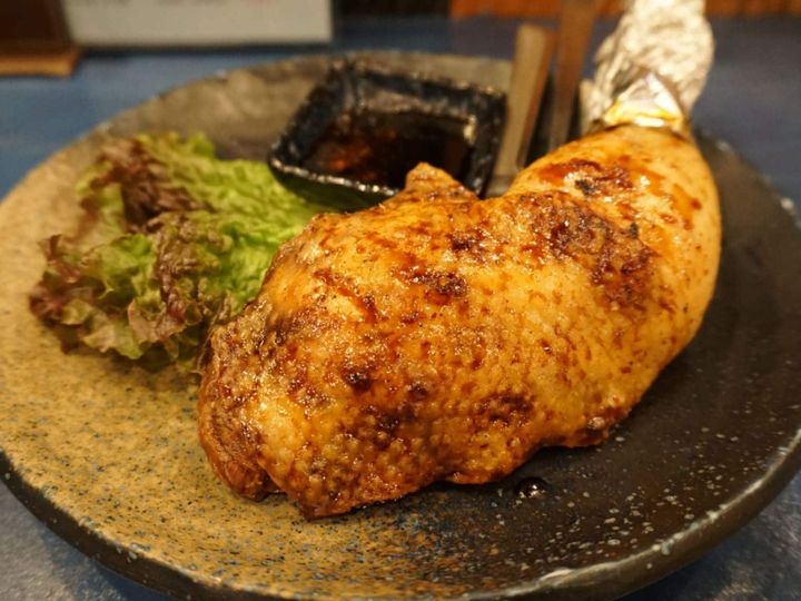 All About ニュース編集部が全国250人を対象に実施したご当地グルメに関するアンケートの調査結果から、旅先で食べたい「徳島県のご当地グルメ」ランキングを発表！ 2位「阿波尾鶏」を抑えた1位は？