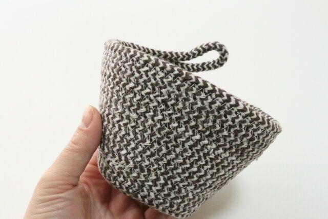 ロープ収納（お皿型） ダイソー 質感