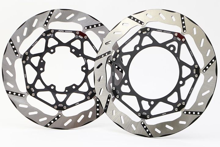 SUNSTAR：革新的なデザインと締結方法で国内外のロードレースを席巻【ライディングの質を高める逸品｜ブレーキディスク】