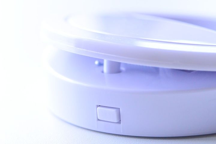 リングライトは100均で売ってる？ダイソー・セリア・キャンドゥを調査