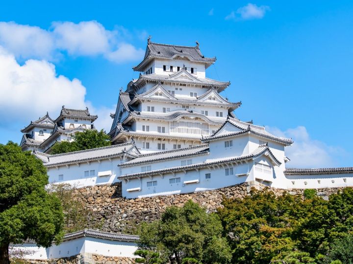 All About ニュース編集部が全国250人を対象に実施した「日本の城に関するアンケート」の調査結果から、好き＆行ってみたいと思う「日本の城」ランキングを発表！ 2位「姫路城（兵庫県）」を抑えた1位は？