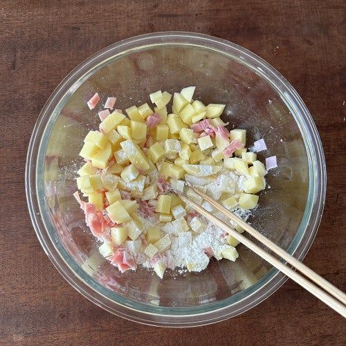 「ベーコンポテトパイ風春巻き」レシピ