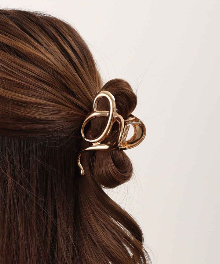 画像1: 出典：3COINS