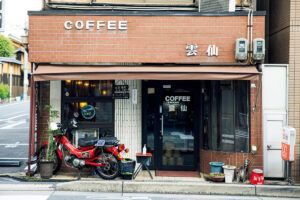 京都〈珈琲の店 雲仙〉外観