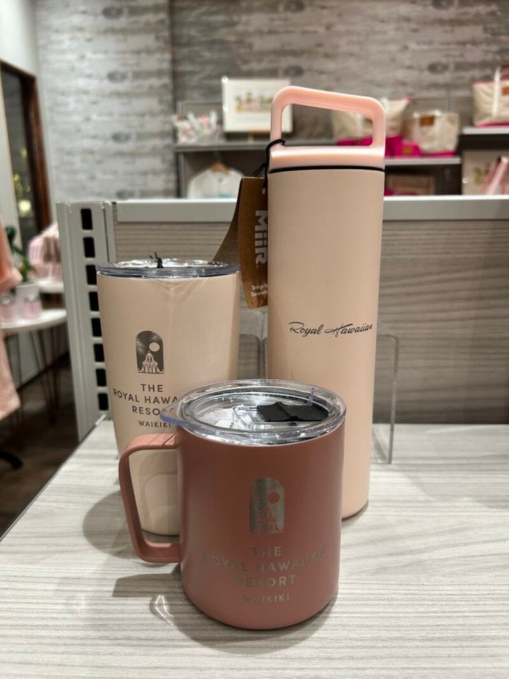 ボトルもピンク！