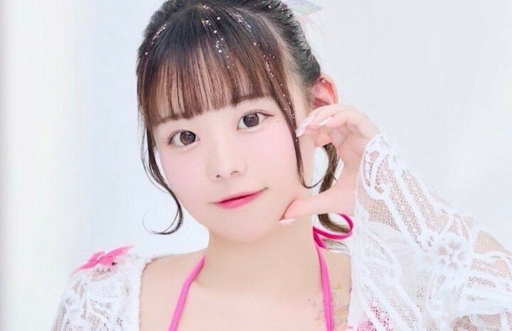 【写真・画像】「結構露出するタイプのアイドルなんですね…」年齢不詳美女の職業にりんたろー。同様 1枚目