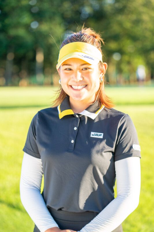 薄芝でもザックリしないコツは「ボールの位置を…」女子プロが解説