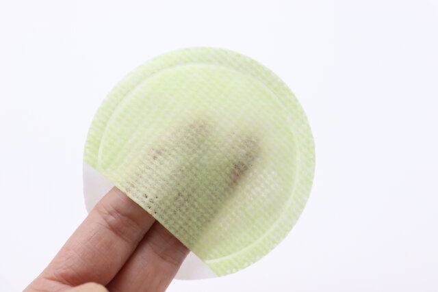 ワンステップピーリングパッド 指を差し込める