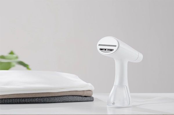 裏側のシワまで吸う5000Paスチーマー「airmorn one」先行販売中！