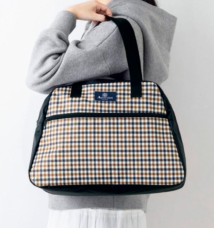 POINT３ 肩掛けできる！