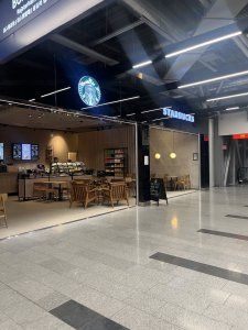 フィンエアーの旅（乗り継ぎ編）【東奔西走の旅】