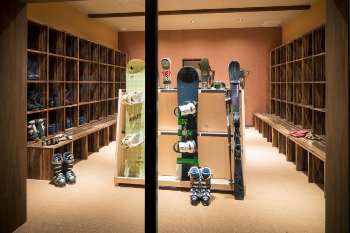 スキー乾燥室も完備