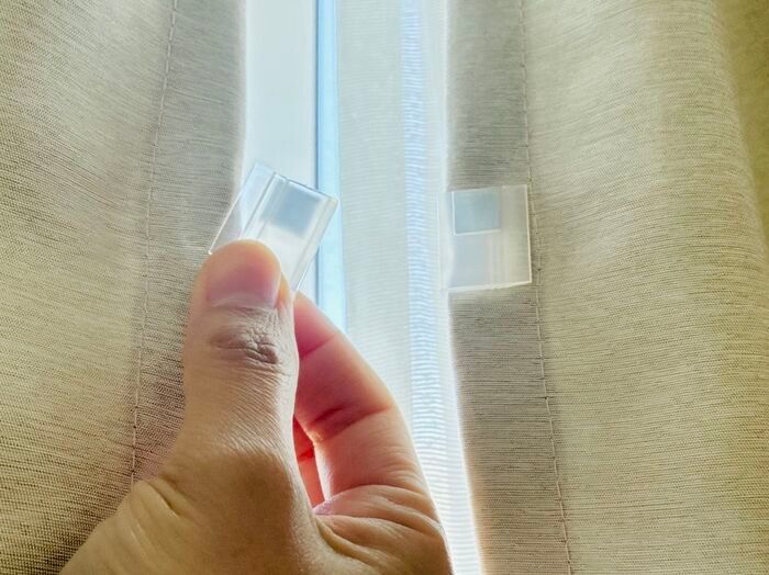 【セリア】部屋が冷えるときは！存在感のない『透明クリップ』に注目→今買っておきたい寒さ対策品でした♪