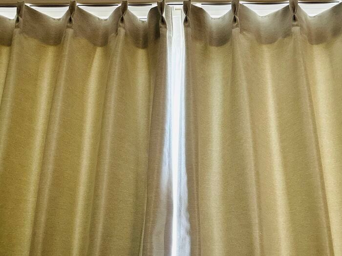 【セリア】部屋が冷えるときは！存在感のない『透明クリップ』に注目→今買っておきたい寒さ対策品でした♪