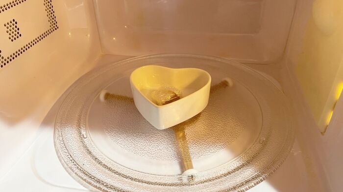 カチカチに固くなった「コンソメ」を超簡単に砕く裏ワザ！公式おすすめの方法やってみた♪