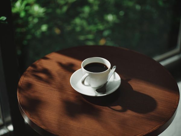 「上島珈琲店」で冬の時期にぴったりの“香りを楽しむ”2種のドリンクメニューを限定発売