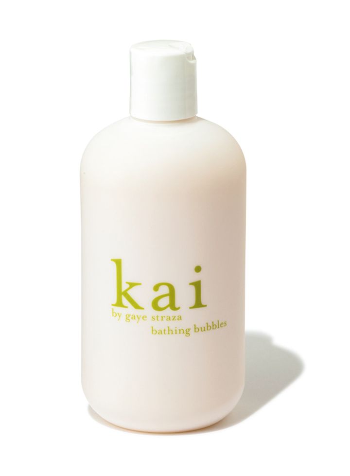 華やかな香りと泡で、極上のバスタイムを演出