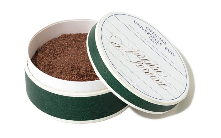 優雅なピオニーの香りにうっとり