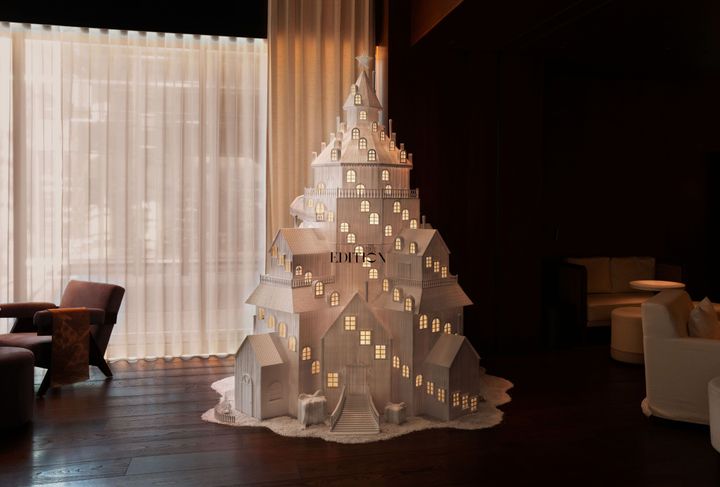 東京エディション銀座フェスティブツリー