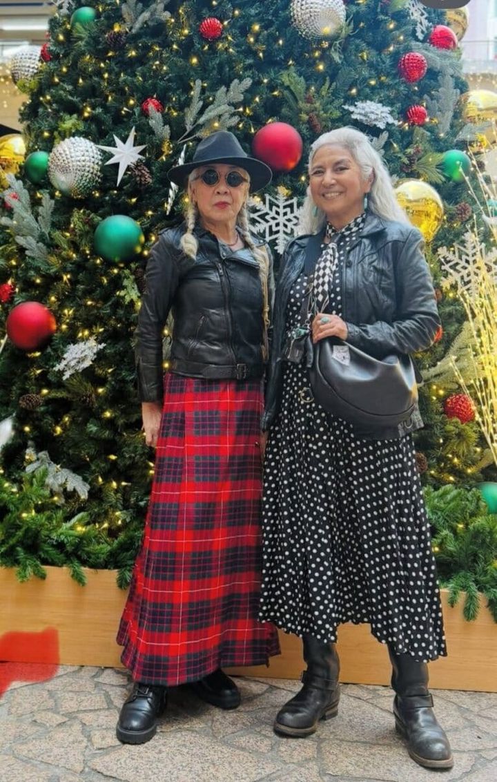 【コツ④】ボトムは「女らしさ」を意識