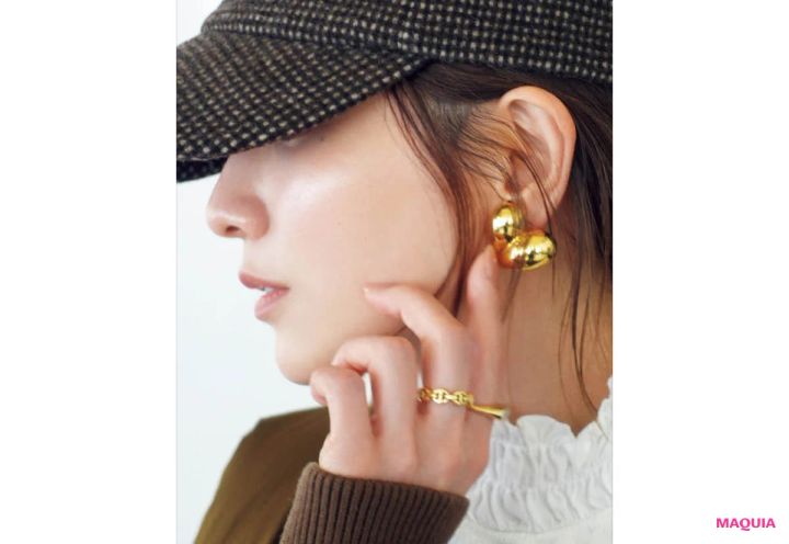 田中みな実の私服 ボッテガ・ヴェネタのピアス