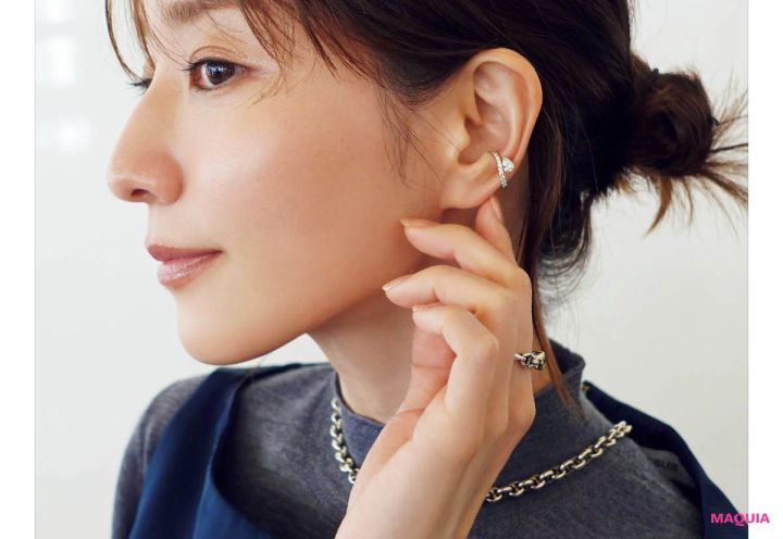 田中みな実の私服 Fleur Éternelle - マグノリア・ホワイト ジュエリー×石井美保のイヤーカフ