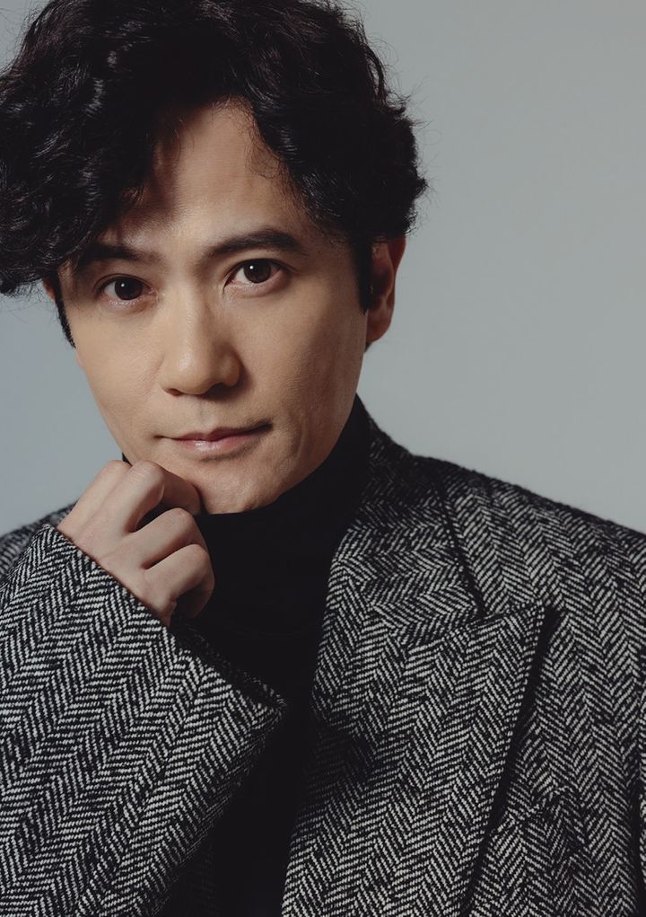 稲垣吾郎さん。主演舞台、劇作家ノエル・カワードのラブコメディ『プレゼント・ラフター』が来年2月から東京・PARCO劇場ほかで上演。ラジオ『編集長 稲垣吾郎』（文化放送）、『THE TRAD』（TOKYO FM）が放送中。