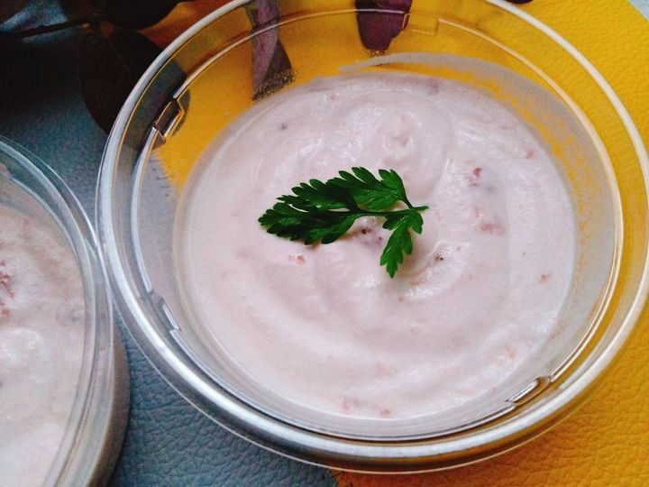 材料2つで混ぜるだけ簡単!!フルーツレアチーズ