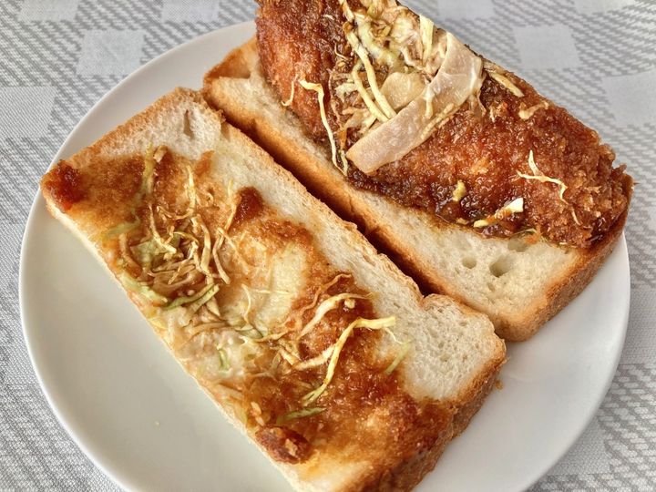 厚さがあって満足感あり！【セブン】シンプルカツサンドが美味しい