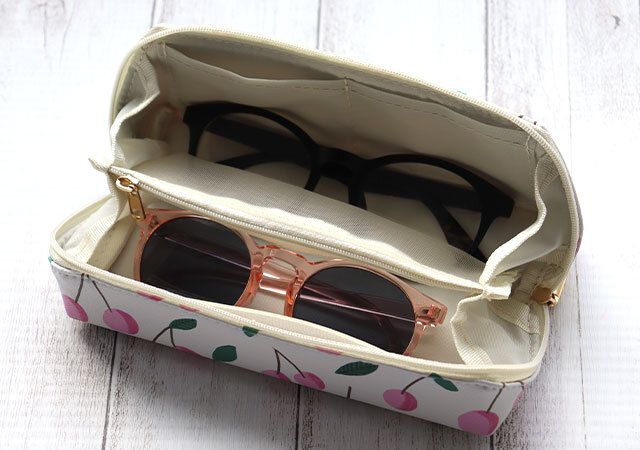 『素敵なあの人』2月号の付録はkippisの超優秀マルチケース使用例メガネ