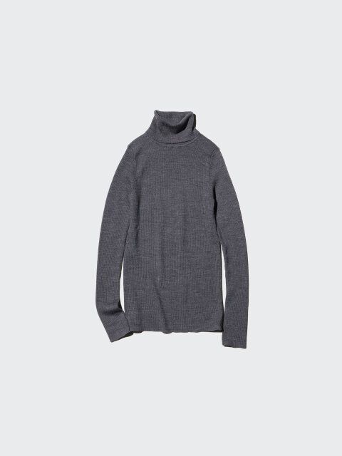 2025ユニクロ女性おすすめグレーニットメリノリブタートルネックセーター