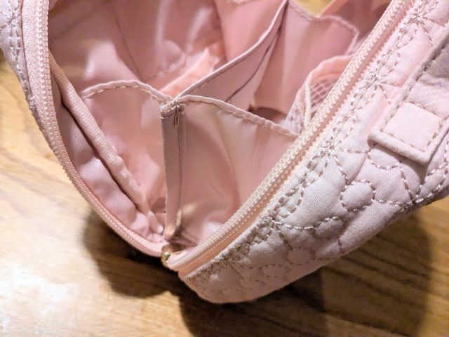 Liquem きゅんとするチェリーポーチ