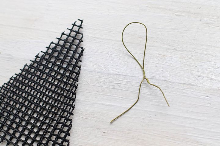 ワイヤーでフックを作る