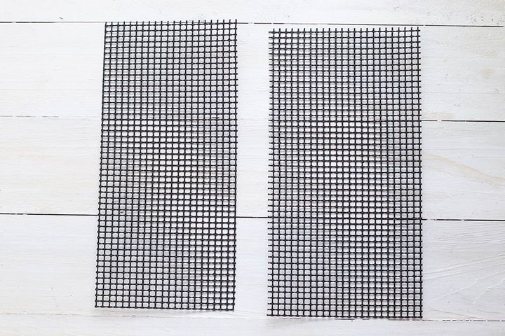 マルチメッシュシートをカット