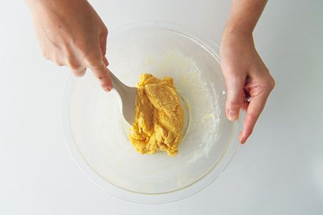 ホットケーキミックスで絵本『ドーナツペンタくん』のかんたんドーナツを作ろう！ チョコレートデコレーションのアレンジもご紹介♪の画像4