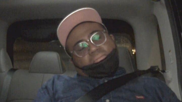 【写真・画像】「ダウンタウンさんの番組でも遅刻する」 常習犯芸人が大遅刻確定も危機感ゼロ、車内での驚きの行動に「やば！」 1枚目