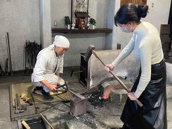 【岐阜県関市・愛知県名古屋市】古式日本刀鍛錬や相槌体験、刀剣鑑賞会に参加できる「日本刀はじめツアー2026」開催！