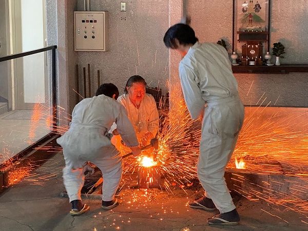 【岐阜県関市・愛知県名古屋市】古式日本刀鍛錬や相槌体験、刀剣鑑賞会に参加できる「日本刀はじめツアー2026」開催！