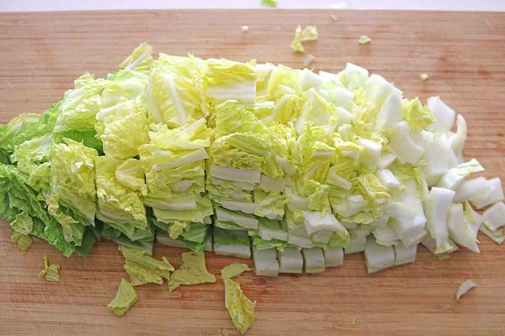 豚バラ白菜の塩バター煮３