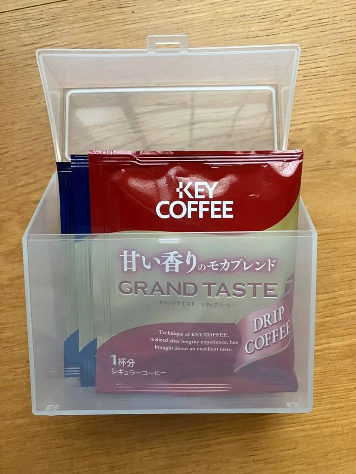 Seria(セリア)：ワンハンド収納ケース