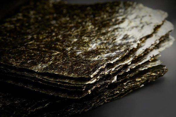 【東京都台東区】巻き寿司専門店「Hand Roll Tokyo」が、節分に向けた商品「パリパリ恵方巻」を販売